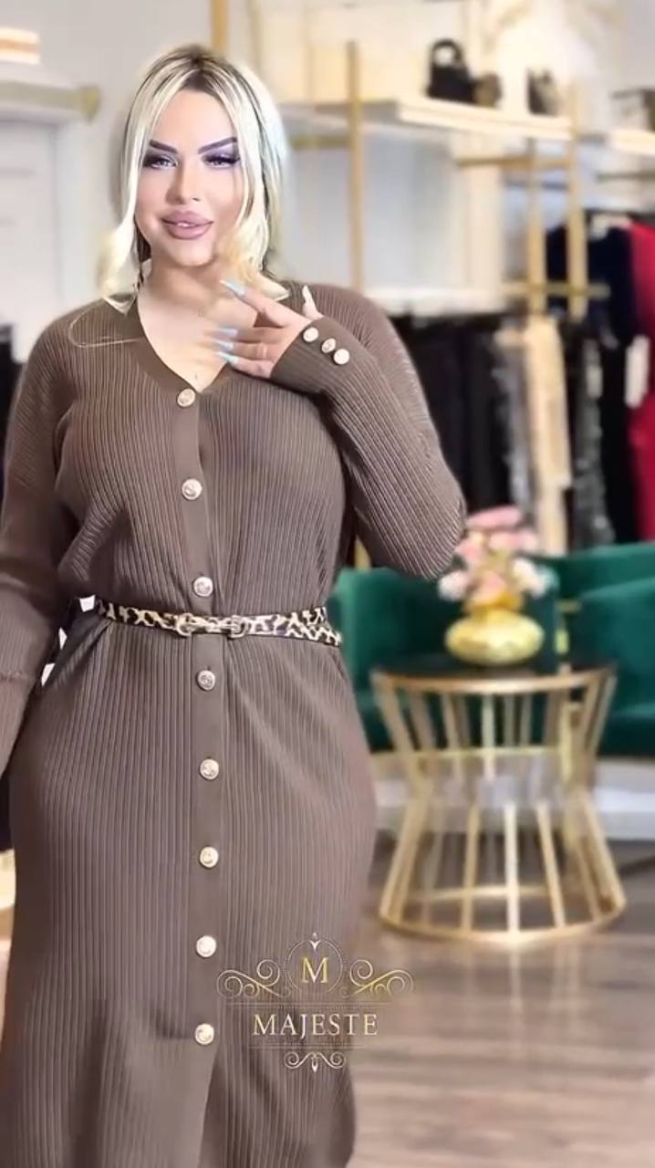 Une Robe  Simple et basique
