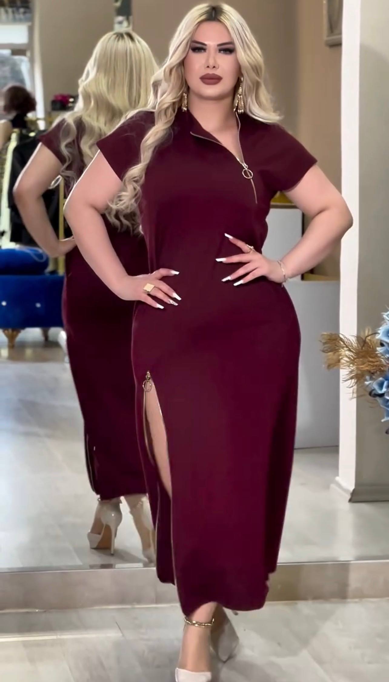 Robe Burgundy